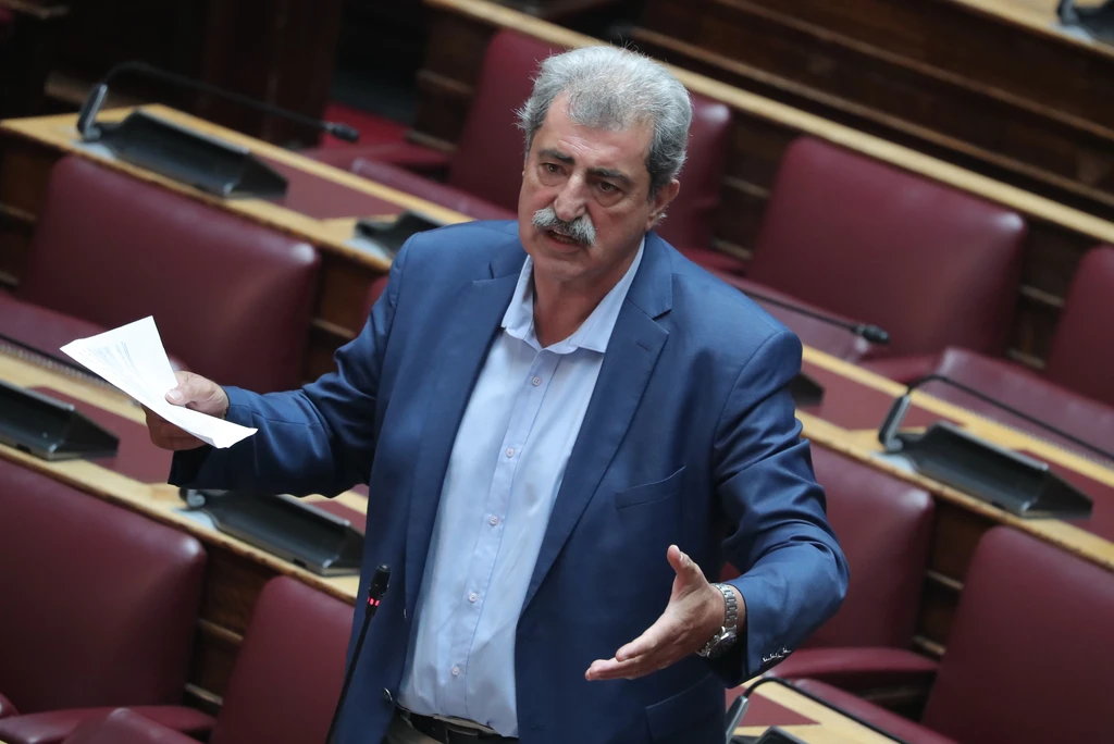 ΣΥΡΙΖΑ: Παραίτηση του Σ. Φάμελλου ζητεί ο Π. Πολάκης