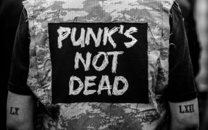 50 χρόνια από τη γέννηση του punk: Η συναυλία των Sex Pistols που άλλαξε τη μουσική ιστορία