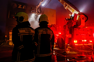 Φωτιά στις παλιές φοιτητικές εστίες στου Ζωγράφου: Τρεις προσαγωγές