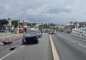 Γαλλία: Οδηγός νταλίκας αποκοιμήθηκε στο τιμόνι και προκάλεσε καραμπόλα με 23 αυτοκίνητα – Πάνω από 37 τραυματίες