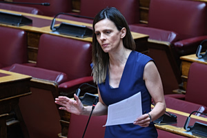 Αχτσιόγλου στο MEGA: Ο δρόμος στη Νέα Αριστερά ήταν αδιέξοδος – «Δεν έχω μιλήσει με τον Τσίπρα από το 2023»