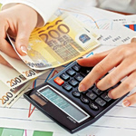 «Ξεπάγωμα» λογαριασμών, 72 δόσεις και νέος εξωδικαστικός – Όλες οι αλλαγές για τα χρέη