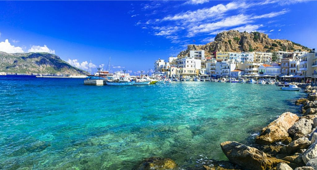 Η Κάρπαθος πρωταγωνιστεί σε διεθνές ταξιδιωτικό αφιέρωμα