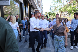 Κυριάκος Μητσοτάκης: Πρωθυπουργός της γειτονιάς