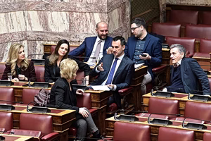 Βουλή: Τίτλοι τέλους κι επισήμως για την ΚΟ της Νέας Αριστεράς – Ανακοινώθηκαν οι αποχωρήσεις βουλευτών