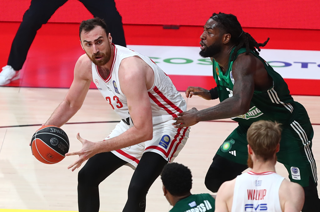 Live: Ολυμπιακός – Παναθηναϊκός, ο πέμπτος τελικός της Stoiximan GBL 89-83 (ΤΕΛΙΚΟ)