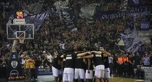 Σε ακρόαση η ΚΑΕ ΠΑΟΚ από τη ΔΕΑΒ για «σοβαρό φαινόμενο βίας» μετά τον αγώνα με τον Παναθηναϊκό