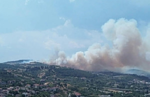 Φωτιά στο Δερβένι Θεσσαλονίκης: Νεκρός σε δασική έκταση – Αναφορές για αγνοούμενο, 112 για εκκένωση