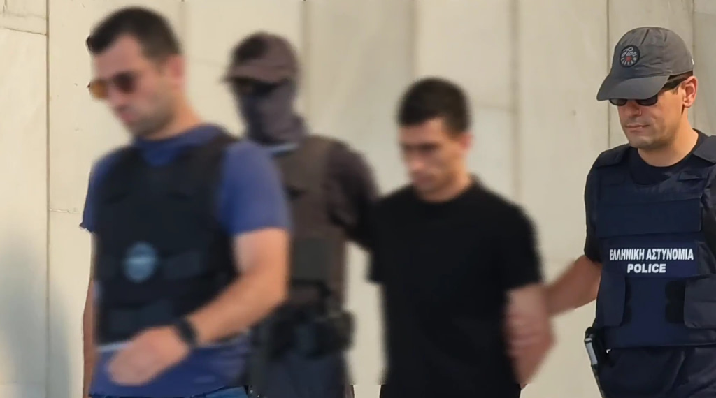 Στην Ευελπίδων ο 28χρονος Τούρκος που εκτέλεσε ομοεθνή του στα Εξάρχεια