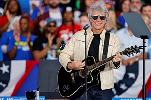 Jon Bon Jovi: Διέκοψε συναυλία λόγω ενόχλησης στη φωνή του – «Μην πετάξετε τα αποκόμματα των εισιτηρίων σας, θα βρω λύση»
