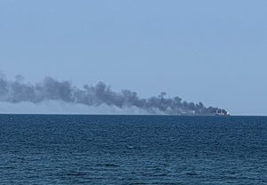 Η Ρωσία ανακοίνωσε ότι έπληξε ουκρανικά λιμάνια και πλοία: Βυθίστηκε το Golden Leo ανοικτά της Οδησσού