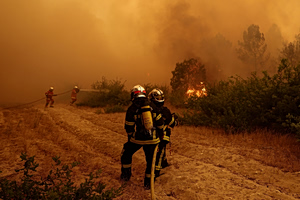 Πυρκαγιές στη Γαλλία: Έκτακτη κυβερνητική σύσκεψη – «Θα κάνουμε τα πάντα για σώσουμε το Μπορντό»