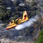 Παίρνει διαστάσεις η φωτιά στη Λοκρίδα – 112 για εκκενώσεις περιοχών