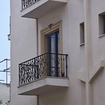 Τραγωδία στο Χαλάνδρι: Εγκεφαλικά νεκρός ο 17χρονος Βρετανός – Ερευνώνται οι συνθήκες της πτώσης (video)