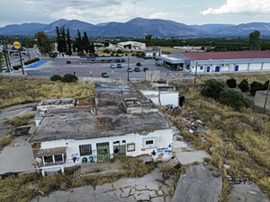 Καταδίωξη στο Άργος: Στο μικροσκόπιο της βαλλιστικής το σημείο των πυροβολισμών – Στη ΜΕΘ του ΚΑΤ νοσηλεύεται ο 20χρονος