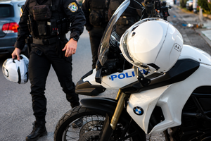 Καταδίωξη στην Αγία Παρασκευή: Η ΕΛ.ΑΣ. εντόπισε 61 κιλά κάνναβης σε όχημα
