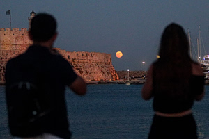 Πανσέληνος Ιουλίου: Έρχεται «το φεγγάρι του κόκκινου ελαφιού»