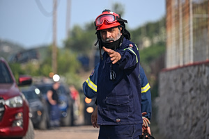 Φωτιά σε διαχωριστικό διάζωμα στη Λ. Κηφισού – Προβλήματα στην κυκλοφορία των οχημάτων