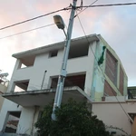 Στο νοσοκομείο τραυματίας από πτώση μεσοτοιχίας σε υπό κατασκευή πολυκατοικία στο Μαρούσι (video)