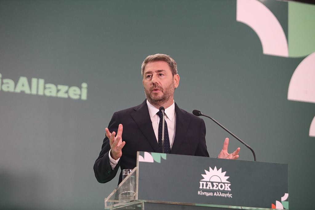 Ανδρουλάκης: «Η Παιδεία είναι εθνική προτεραιότητα» – Πρόταση για στήριξη των εκπαιδευτικών και αιχμές κατά της κυβέρνησης