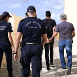 Θάνατος διασώστριας στη Σύρο: Προθεσμία για να απολογηθεί πήρε το ζευγάρι