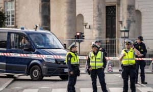 Πυροβολισμοί στη Δανία: Νεκρός ένας πολίτης, τραυματίστηκε αστυνομικός – Πώς συνέβη το περιστατικό