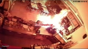 Νεμέα: Βίντεο ντοκουμέντο από τη στιγμή που οι κουκουλοφόροι βάζουν φωτιά στην καφετέρια