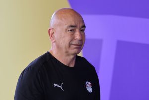 Μουντιάλ 2026: Αστυνομικός «τραμπούκισε» τον Ιμπραχίμ Χασάν της Αιγύπτου, την ώρα που ο Τρεζεγκέ έβγαζε selfie