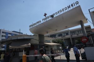 Τραγωδία στη Χαλκιδική: Προσπαθεί να κρατηθεί στη ζωή η 7χρονη, φέρει πολλαπλά τραύματα
