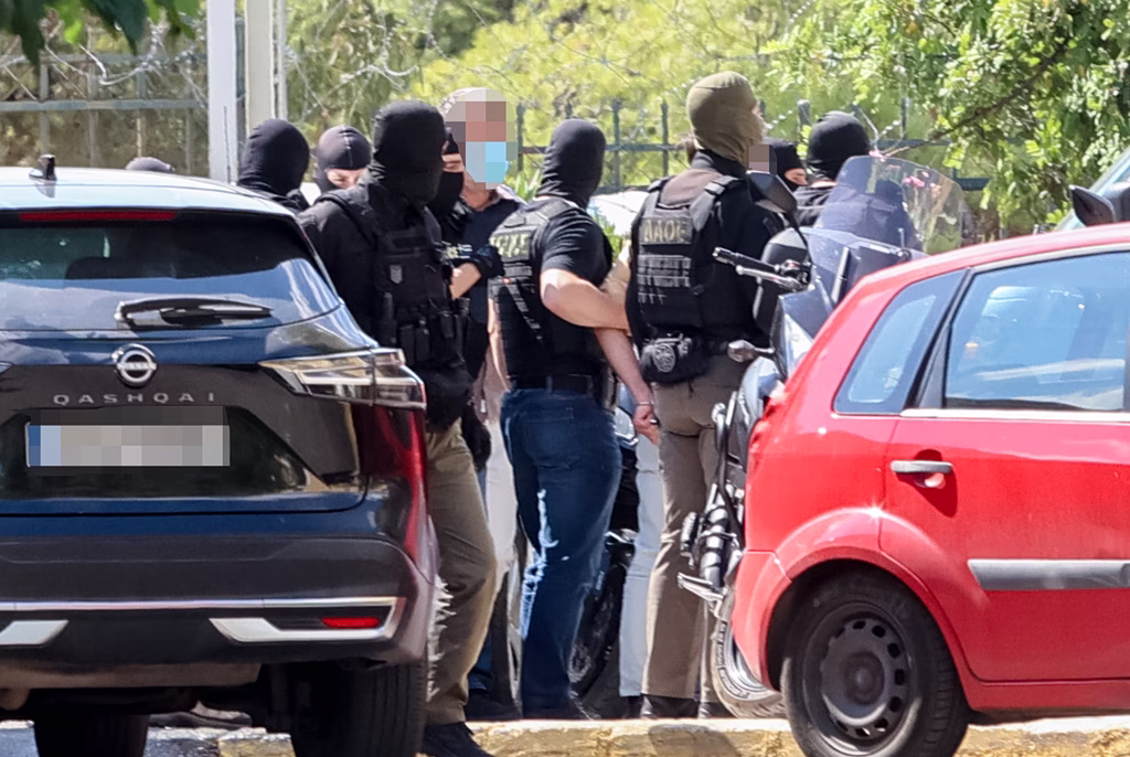 Marfin: «Δεν υπάρχει ταυτοποίηση προσώπων, έχουμε ένα mail το οποίο είναι αστείο»