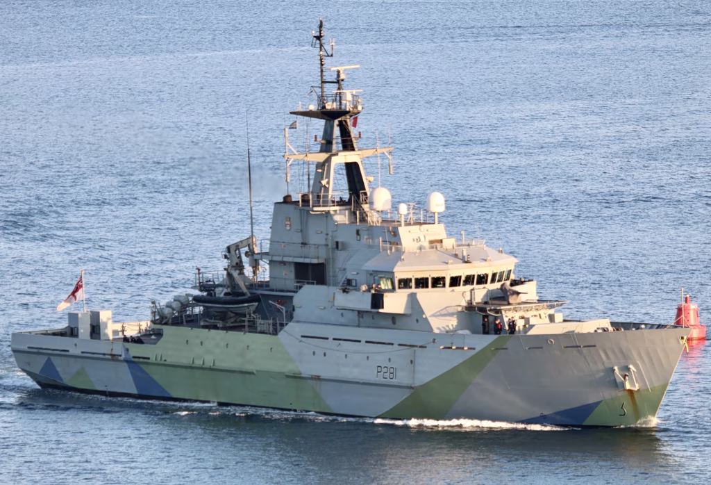 Συναγερμός στη Μάγχη: Ρωσική φρεγάτα πραγματοποίησε άσκηση με πραγματικά πυρά