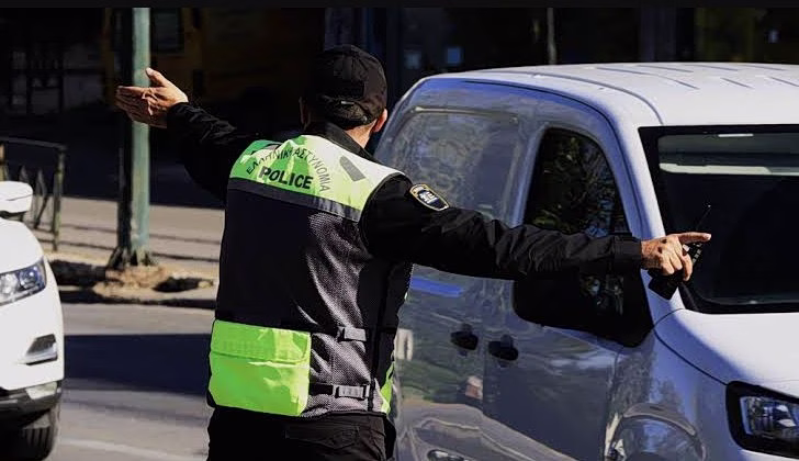 Η σούζα που κόστισε… χρυσάφι: Ανήλικος προκάλεσε αστυνομικούς στα Χανιά και το πλήρωσε ακριβά ο πατέρας του
