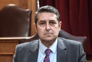 Γιώργος Μυλωνάκης: Το κόστος μιας δύσκολης θέσης