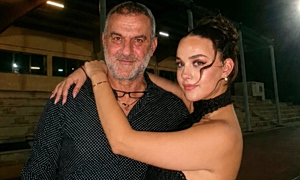 Βικτώρια Δέλλα: Η συγκινητική ανάρτηση με τον πατέρα της στην αποφοίτησή της – Η αναφορά στη μητέρα της