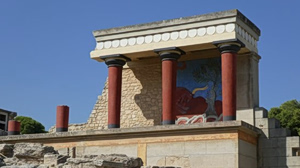 «Καμίνι» η Κνωσός: Λιποθύμησαν επισκέπτες στους 43°C – Έκλεισε εκτάκτως ο αρχαιολογικός χώρος
