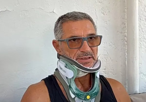 «Δεν τρόμαξα γιατί λιποθύμησα τρεις φορές» – Σοκάρει ο 61χρονος που βρέθηκε μισός έξω από αεροπλάνο της Ryanair