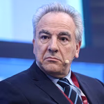 Εξαπάτηση Θάνου Ντόκου από Ρώσους φαρσέρ – Πολιτικές αναταράξεις και ερωτήματα για την ασφάλεια των επικοινωνιών