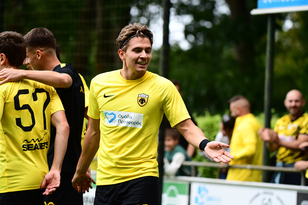 ΑΕΚ – Γκρόνινγκεν 2-1: Οι Ζίνι και Καλοσκάμης υπέγραψαν την ανατροπή της «Ένωσης» με παίκτη λιγότερο