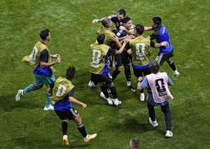 Αγγλία – Αργεντινή 1-2: Επέστρεψε και πάλι από την… κόλαση η «Αλμπισελέστε» και ο Μέσι συνεχίζει να ονειρεύεται το back to back!