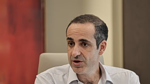 Τι κατέθεσε η δικηγόρος και συνεργάτιδα του Δημητριάδη για την «πολιτική ευθύνη» και την κουμπαριά με τον Λαβράνο