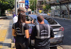 Δημοτική Αστυνομία: Ενισχύονται οι γειτονιές της Αθήνας – Ξεκίνησε η εκπαίδευση των 94 νέων στελεχών
