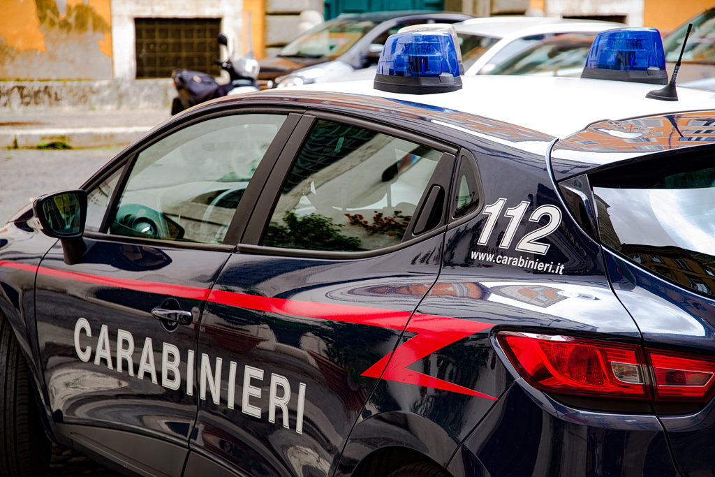 Ιταλία: Σάλος μετά τη δημοσίευση βίντεο με ξυλοδαρμό μετανάστη από επιχειρηματία μέλος ακροδεξιού κόμματος