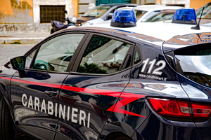 Ιταλία: Σάλος μετά τη δημοσίευση βίντεο με ξυλοδαρμό μετανάστη από μέλος ακροδεξιού κόμματος