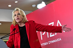 Συνεδρίαση της ΚΕ του ΣΥΡΙΖΑ – «Οφείλουμε να ανατάξουμε το κόμμα μας», λέει η Ρένα Δούρου