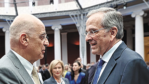Διπλό «μπλόκο» στα σενάρια για πρωθυπουργό Δένδια