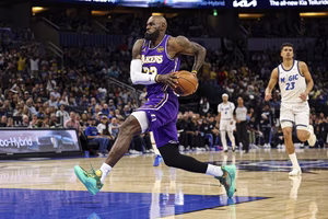 Βόμβα στο NBA: Ο ΛεΜπρόν Τζέιμς υπογράφει στους Σίξερς