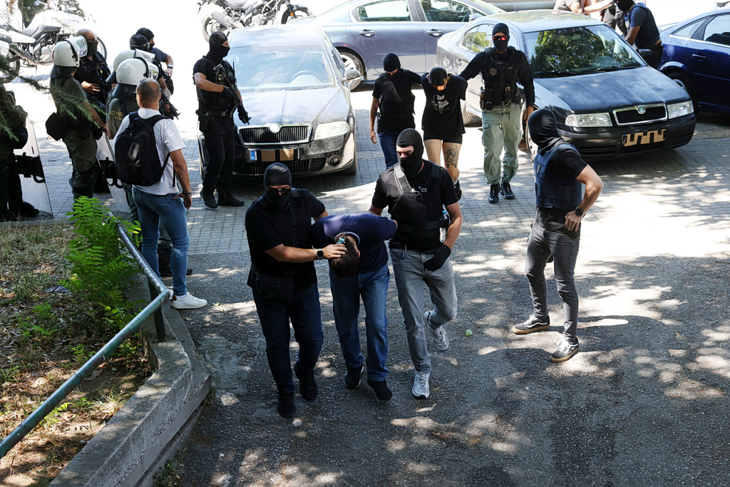 Θεσσαλονίκη: Απολογείται ο τέταρτος κατηγορούμενος για τη φονική επίθεση στο σπίτι της οικογένειας Νέστορα