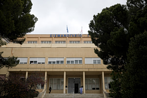 Φωτιά στο «Σισμανόγλειο»: Προληπτική εκκένωση δωματίων εξαιτίας καπνού, τέθηκε άμεσα υπό έλεγχο