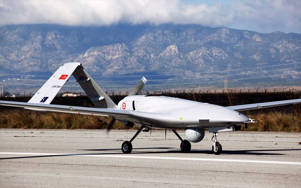 Αιγαίο: Τρία τουρκικά drones παραβίασαν τον εναέριο χώρο – Αναχαιτίστηκαν από τις ελληνικές δυνάμεις