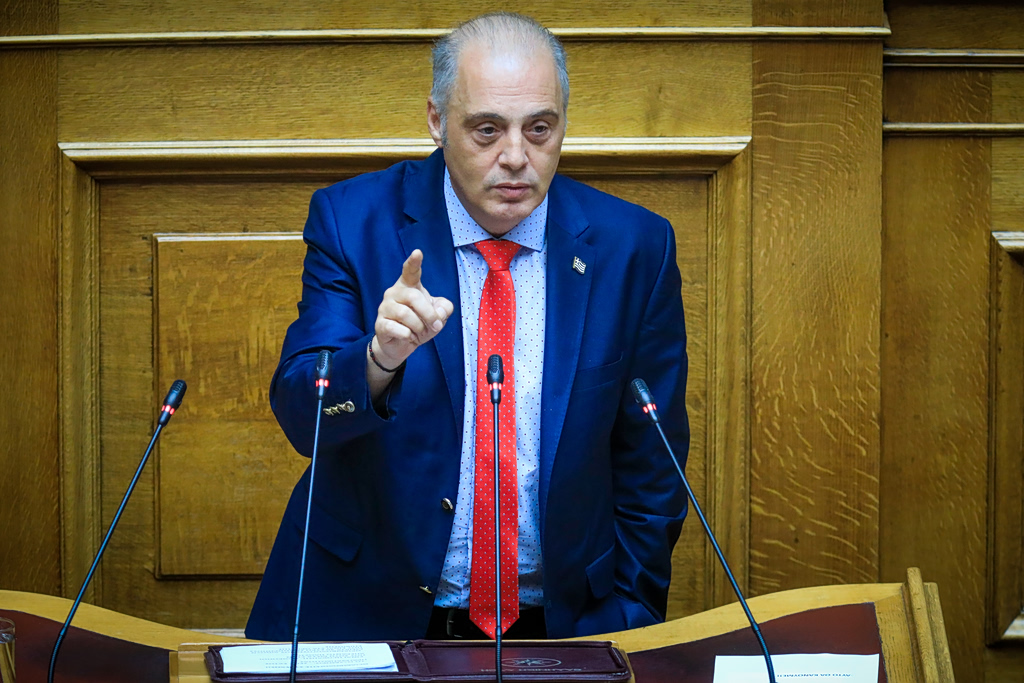 Βελόπουλος στο MEGA για υποκλοπές: Μητσοτάκης και Δημητριάδης αλληλοεκβιάζονται